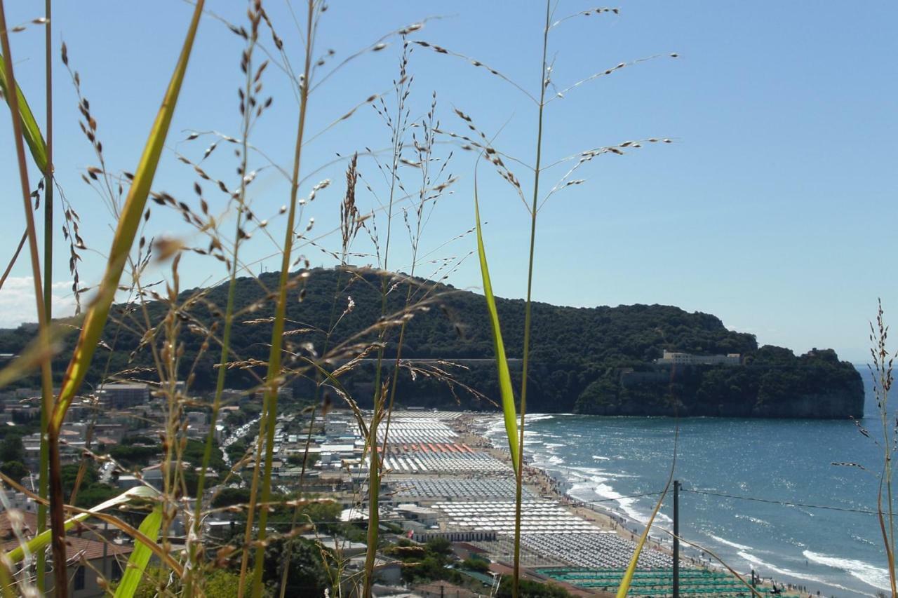 La Rosa Dei Venti Villa Gaeta Exteriör bild